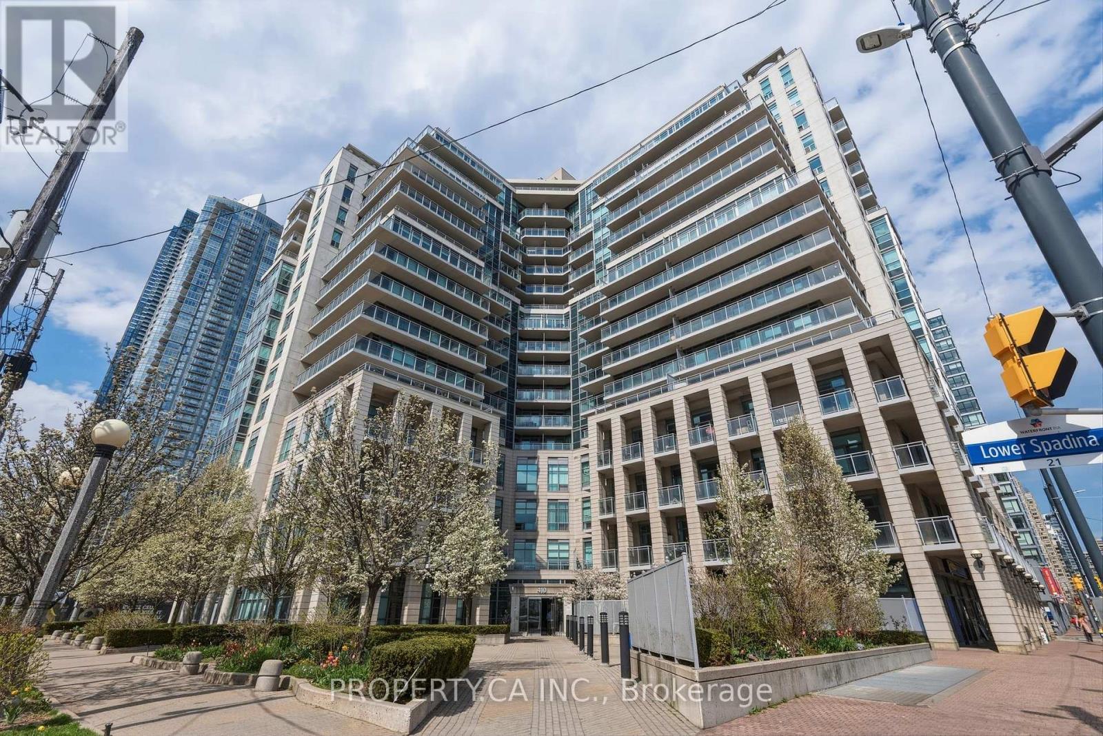 #1105 410 QUEENS QUAY W - 14