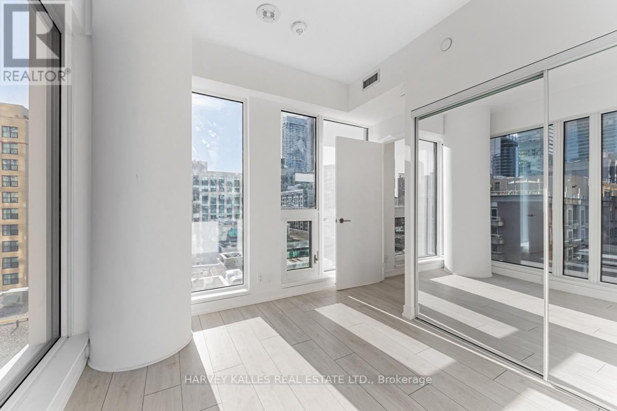 #1711 55 MERCER STREET - 19