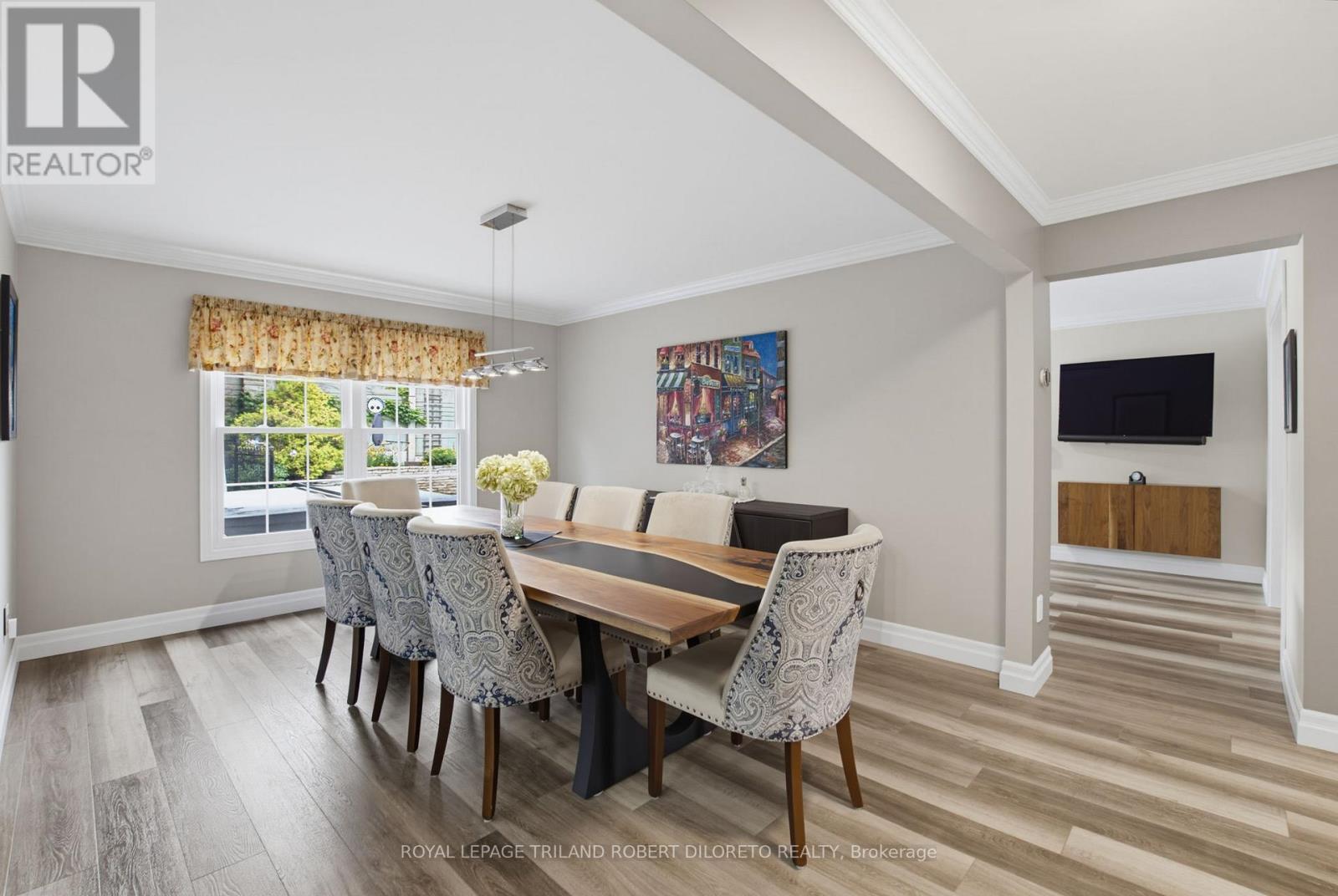 102 ST BEES COURT - 12