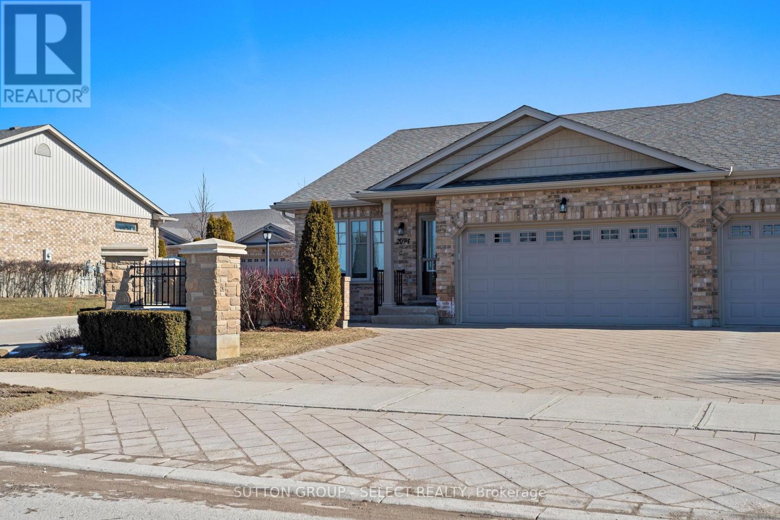 2094 DENVIEW AVENUE - 3