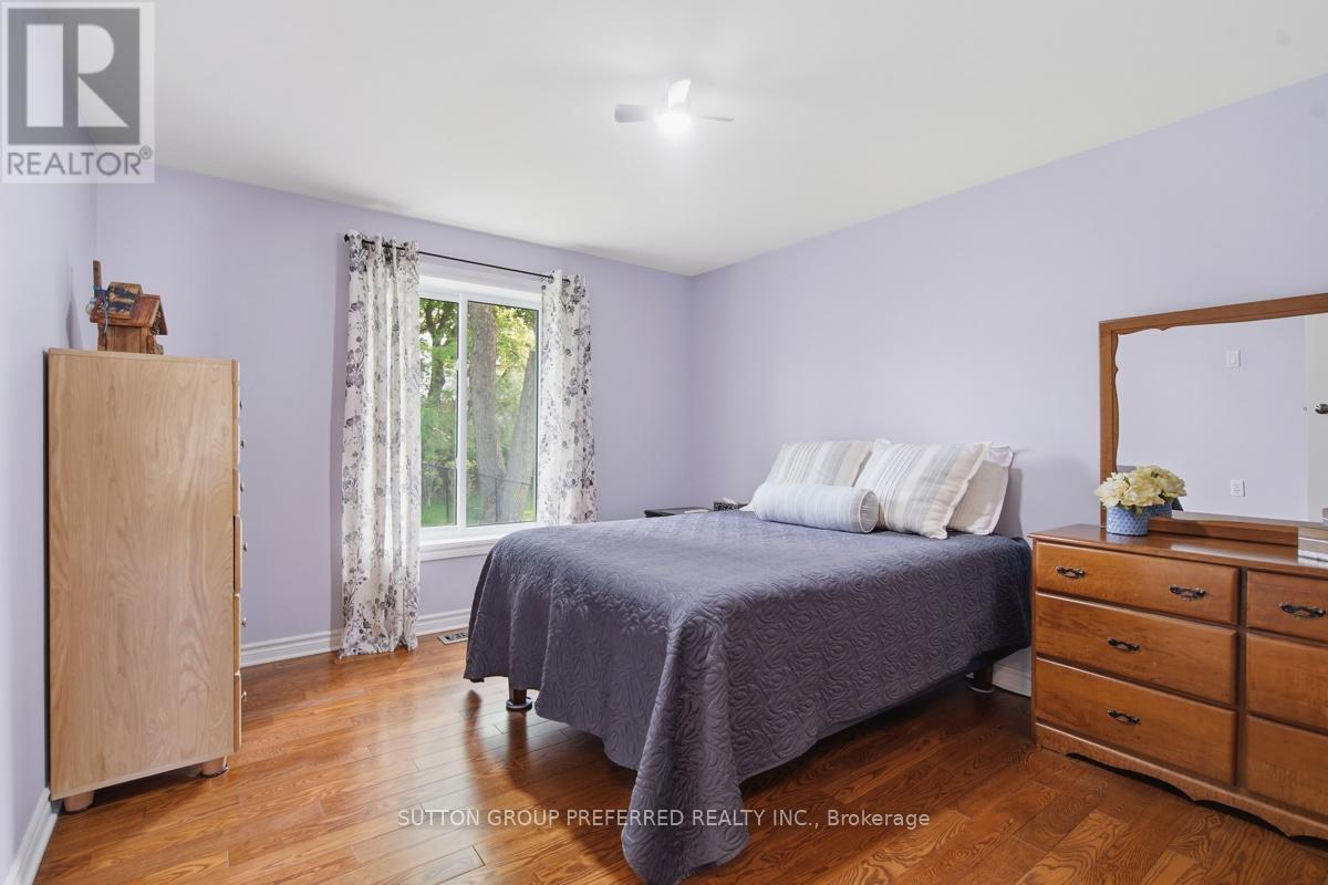 151 ST CLAIR CRESCENT - 20