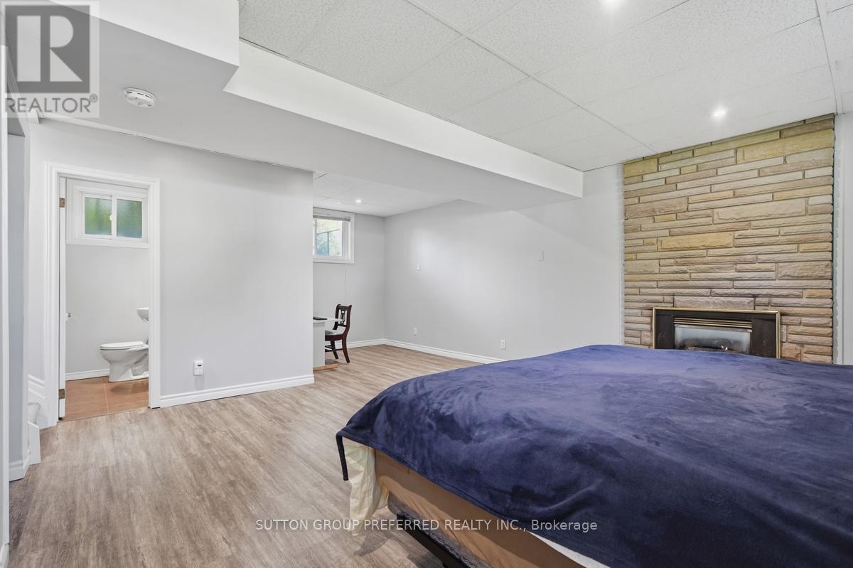 151 ST CLAIR CRESCENT - 30