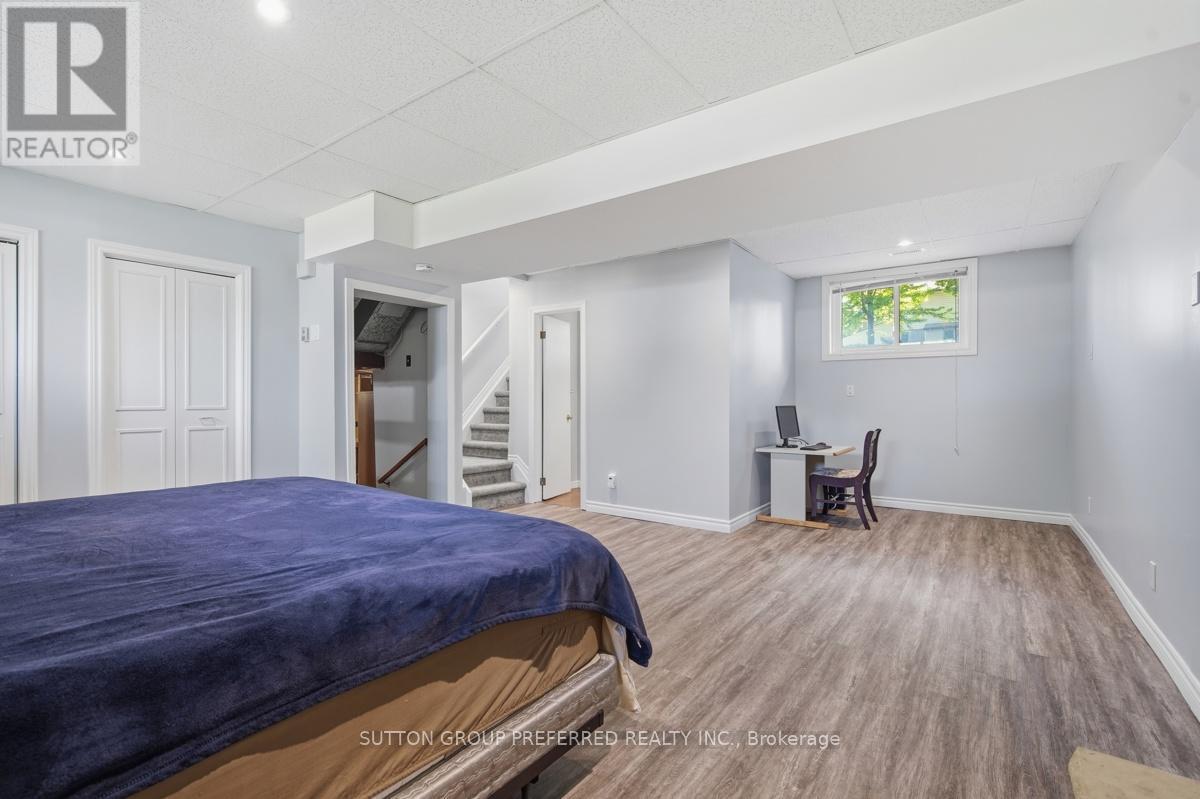 151 ST CLAIR CRESCENT - 31