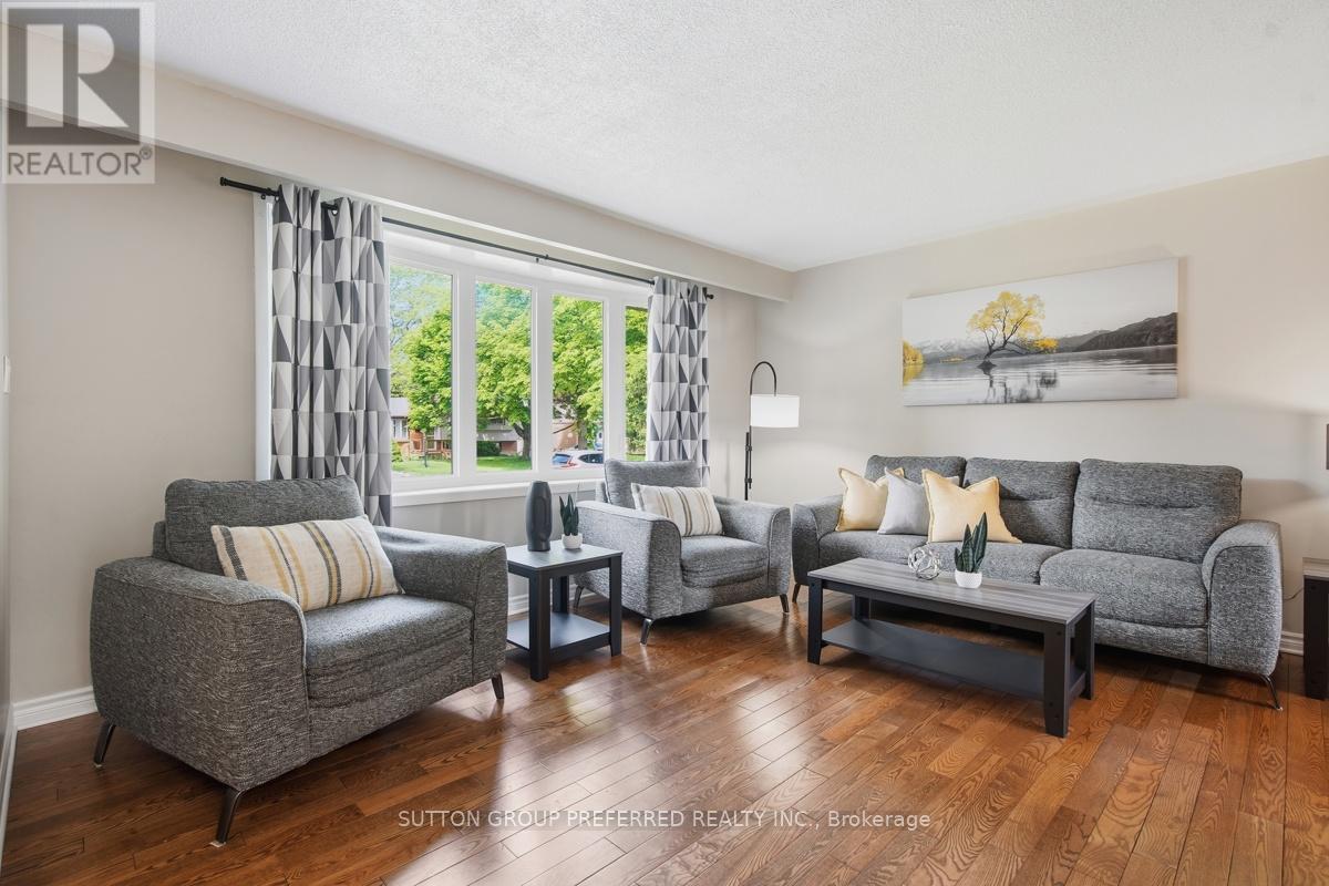 151 ST CLAIR CRESCENT - 8