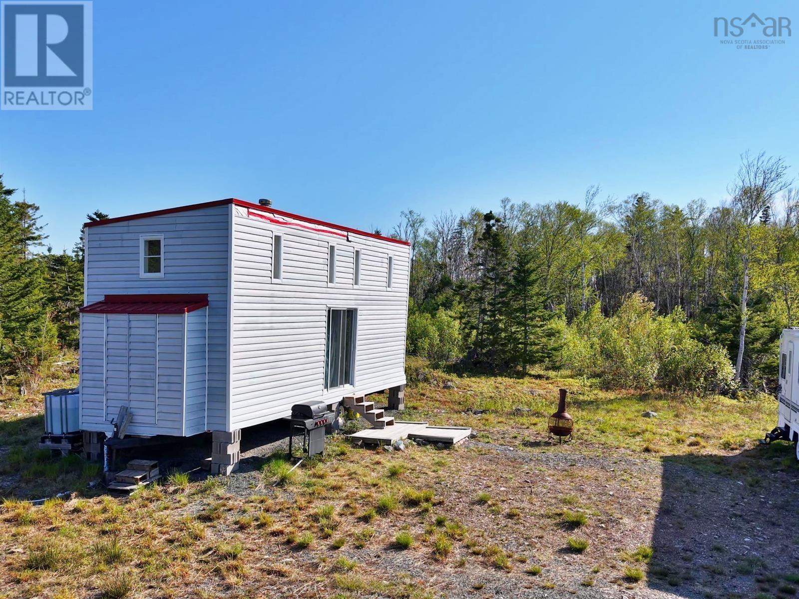 9054 East Bay Highway - 3