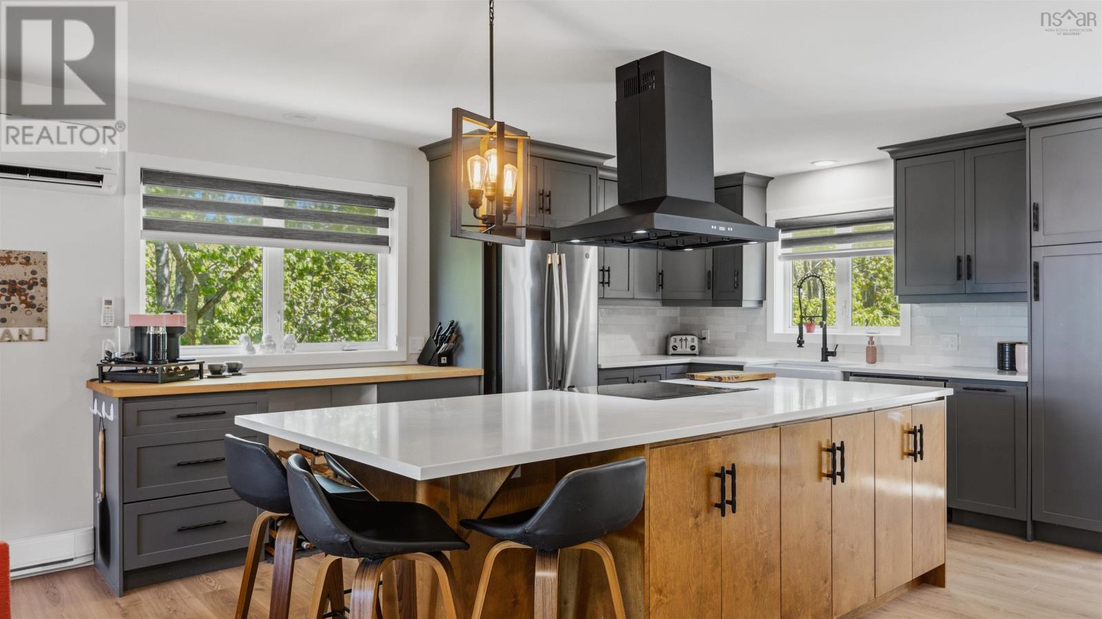 42 Oceanbreeze Avenue - 18