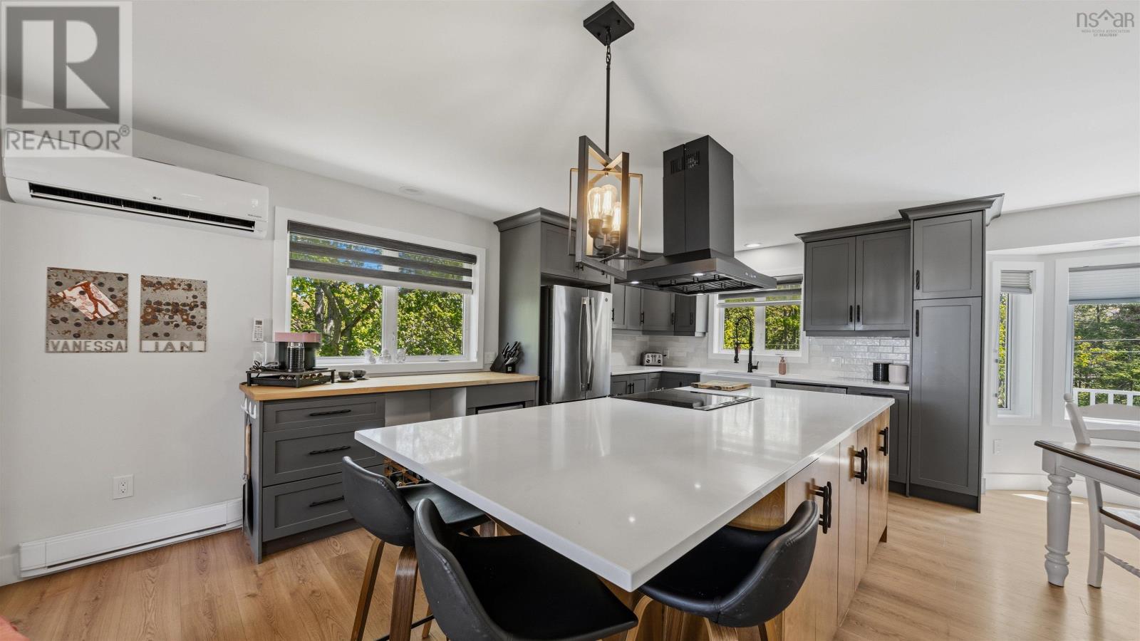 42 Oceanbreeze Avenue - 14
