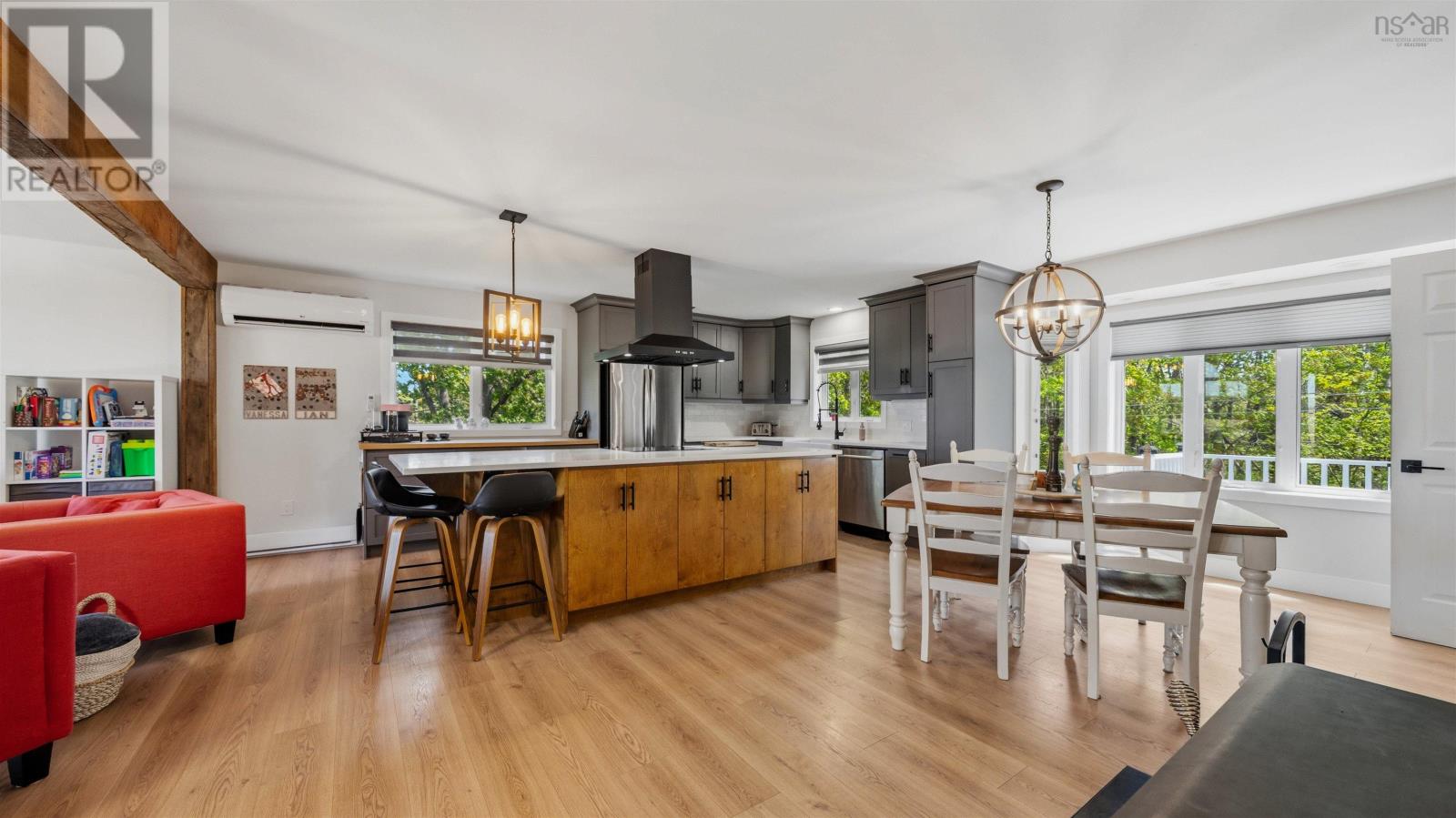 42 Oceanbreeze Avenue - 9