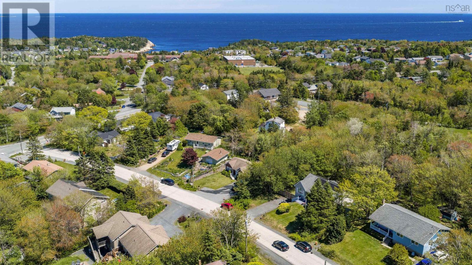 42 Oceanbreeze Avenue - 47