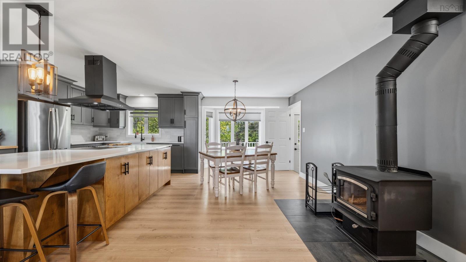 42 Oceanbreeze Avenue - 8