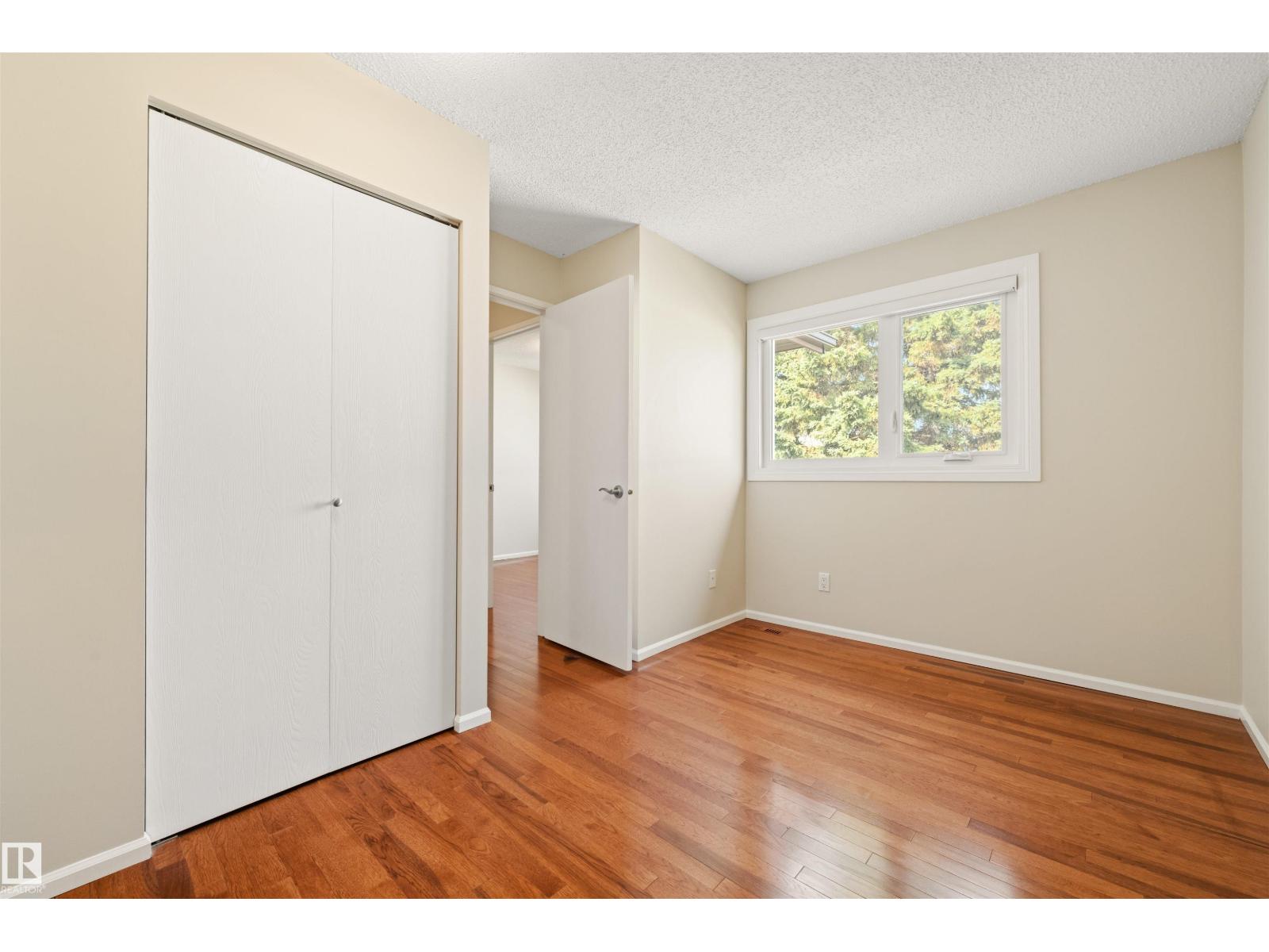 #31 11111 26 AV NW - 18
