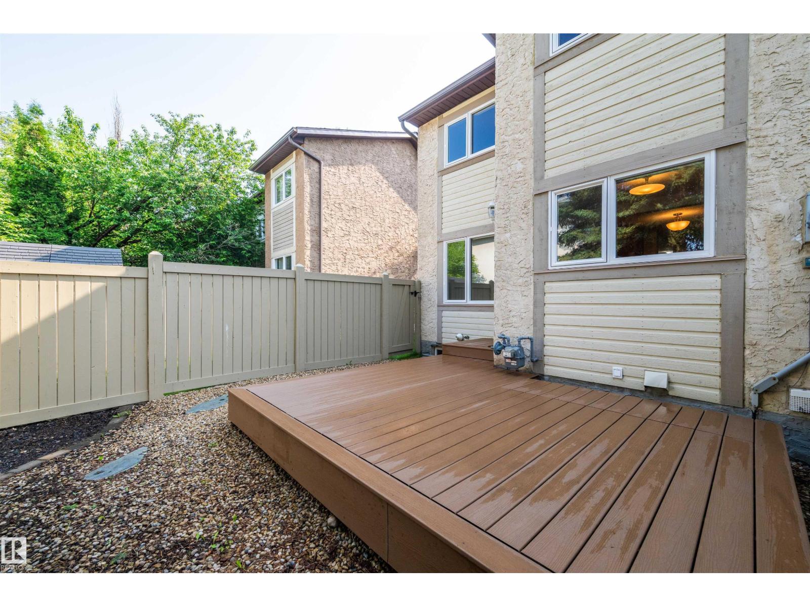 #31 11111 26 AV NW - 24