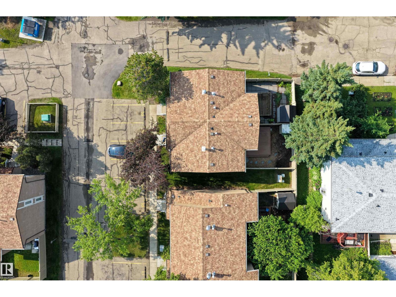 #31 11111 26 AV NW - 27
