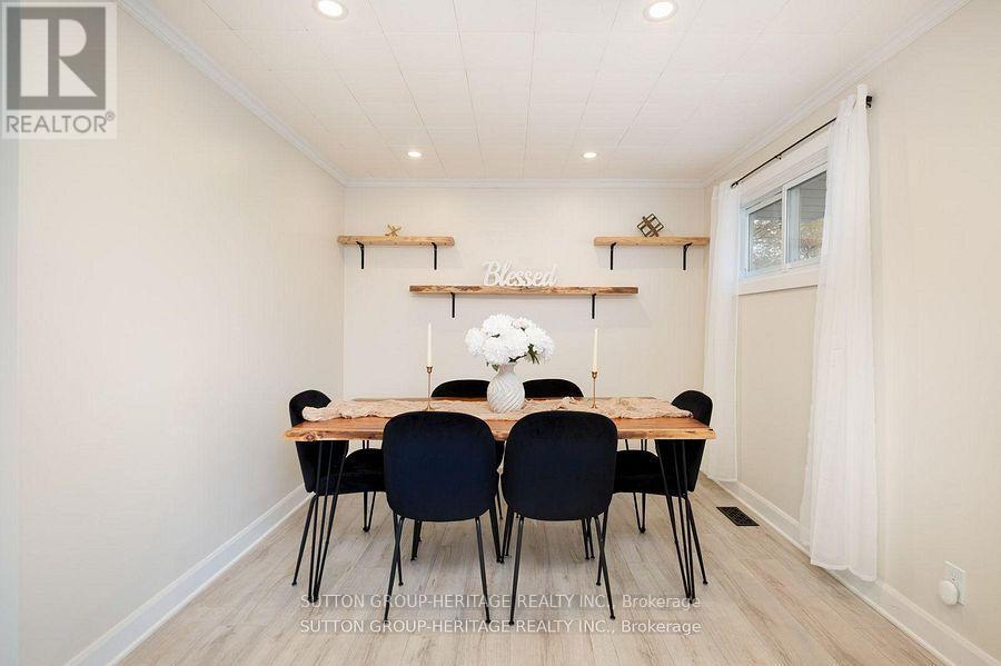 34 MAPLE STREET - 10