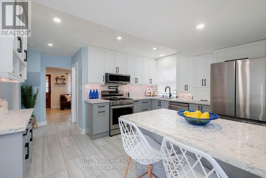 34 MAPLE STREET - 11