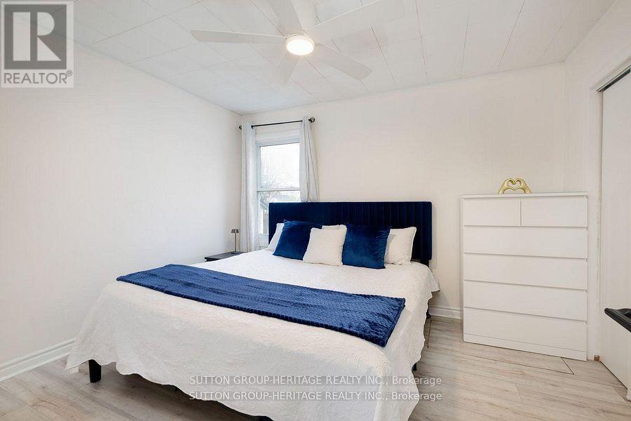 34 MAPLE STREET - 15