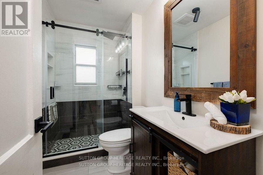 34 MAPLE STREET - 17