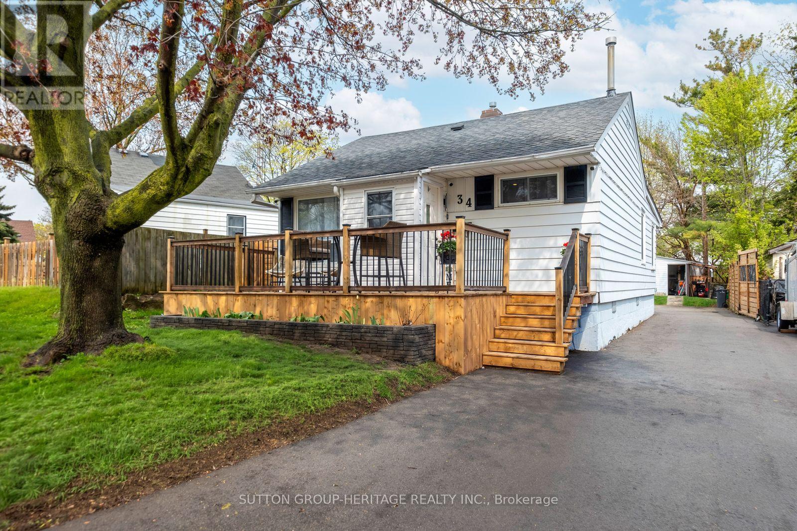 34 MAPLE STREET - 27
