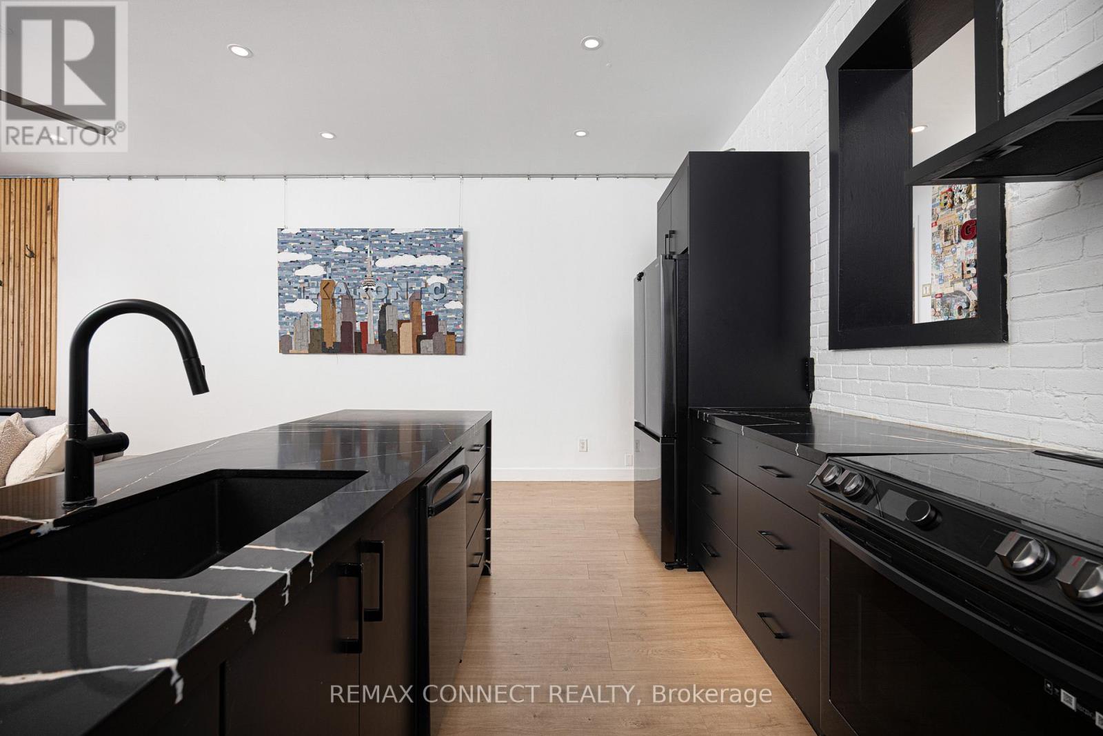 #106 99 COLEMAN AVENUE - 15