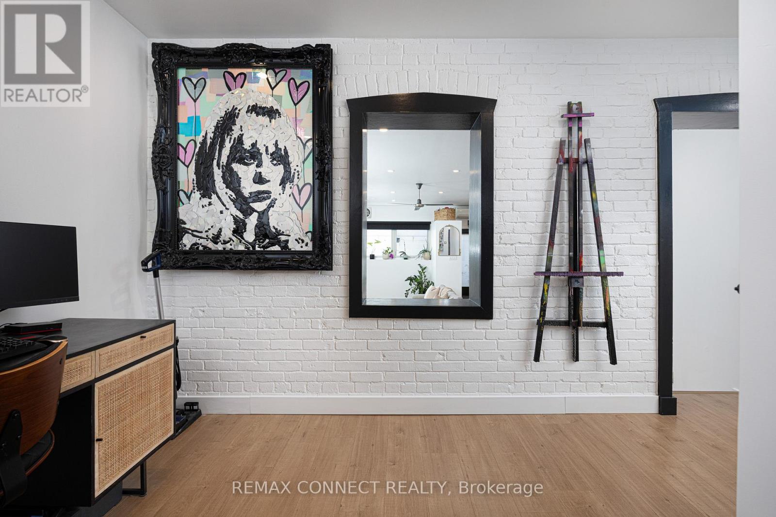 #106 99 COLEMAN AVENUE - 21