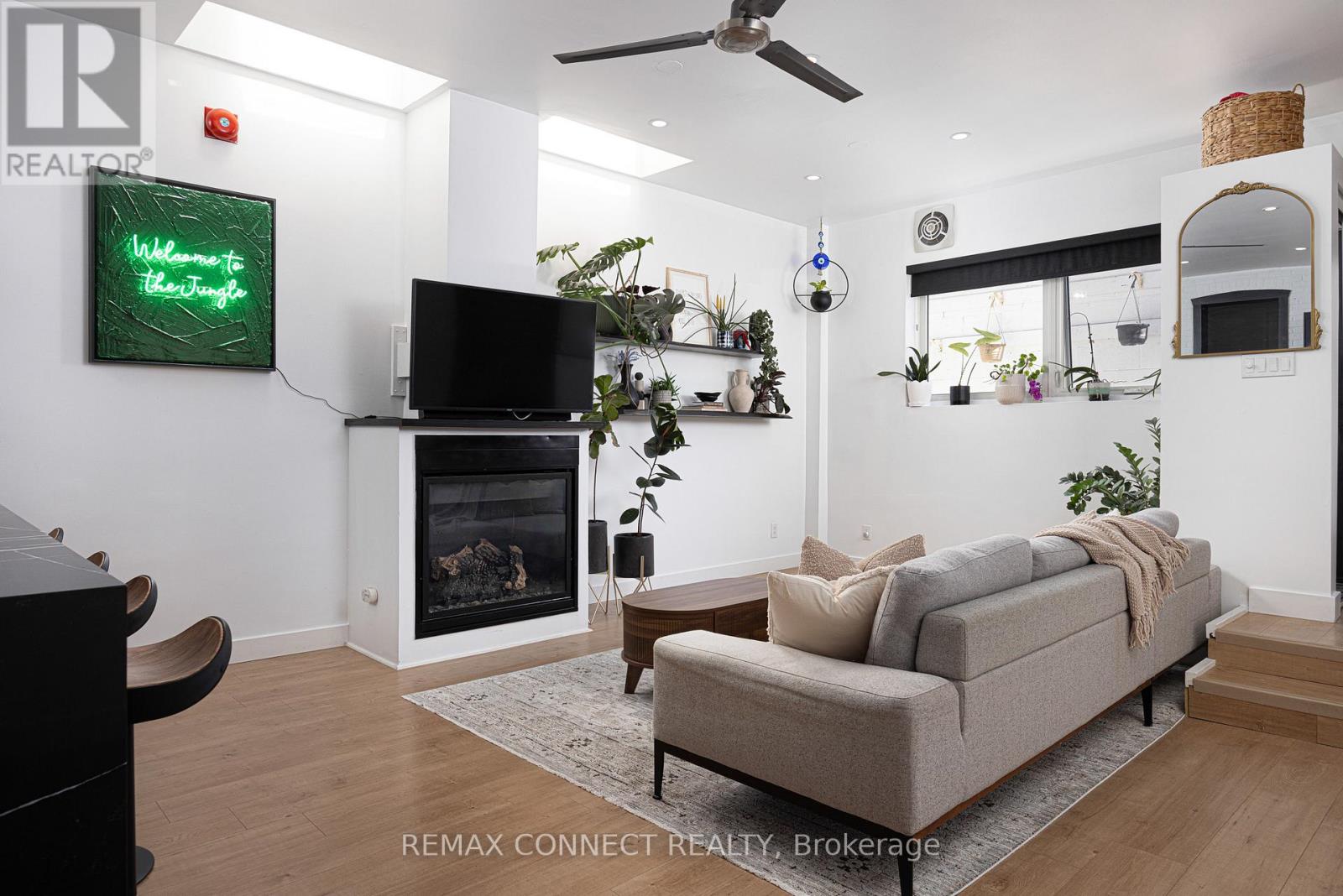 #106 99 COLEMAN AVENUE - 3