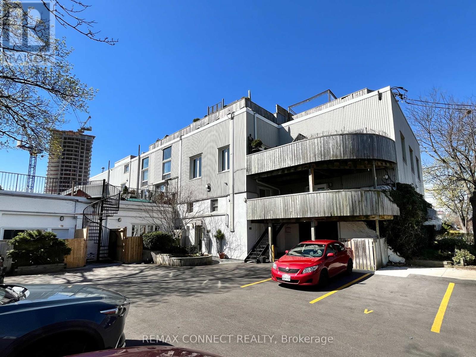 #106 99 COLEMAN AVENUE - 33