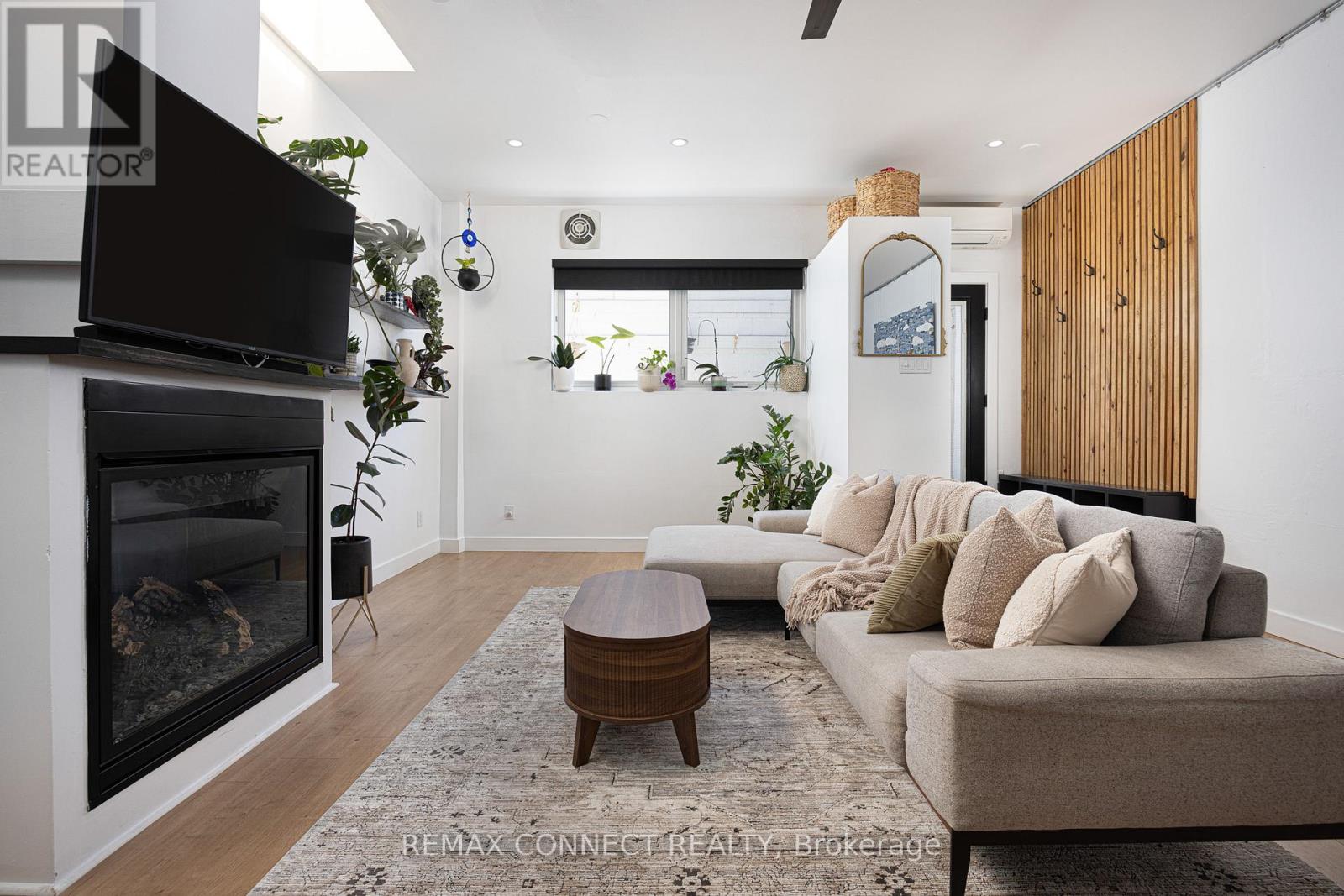 #106 99 COLEMAN AVENUE - 5