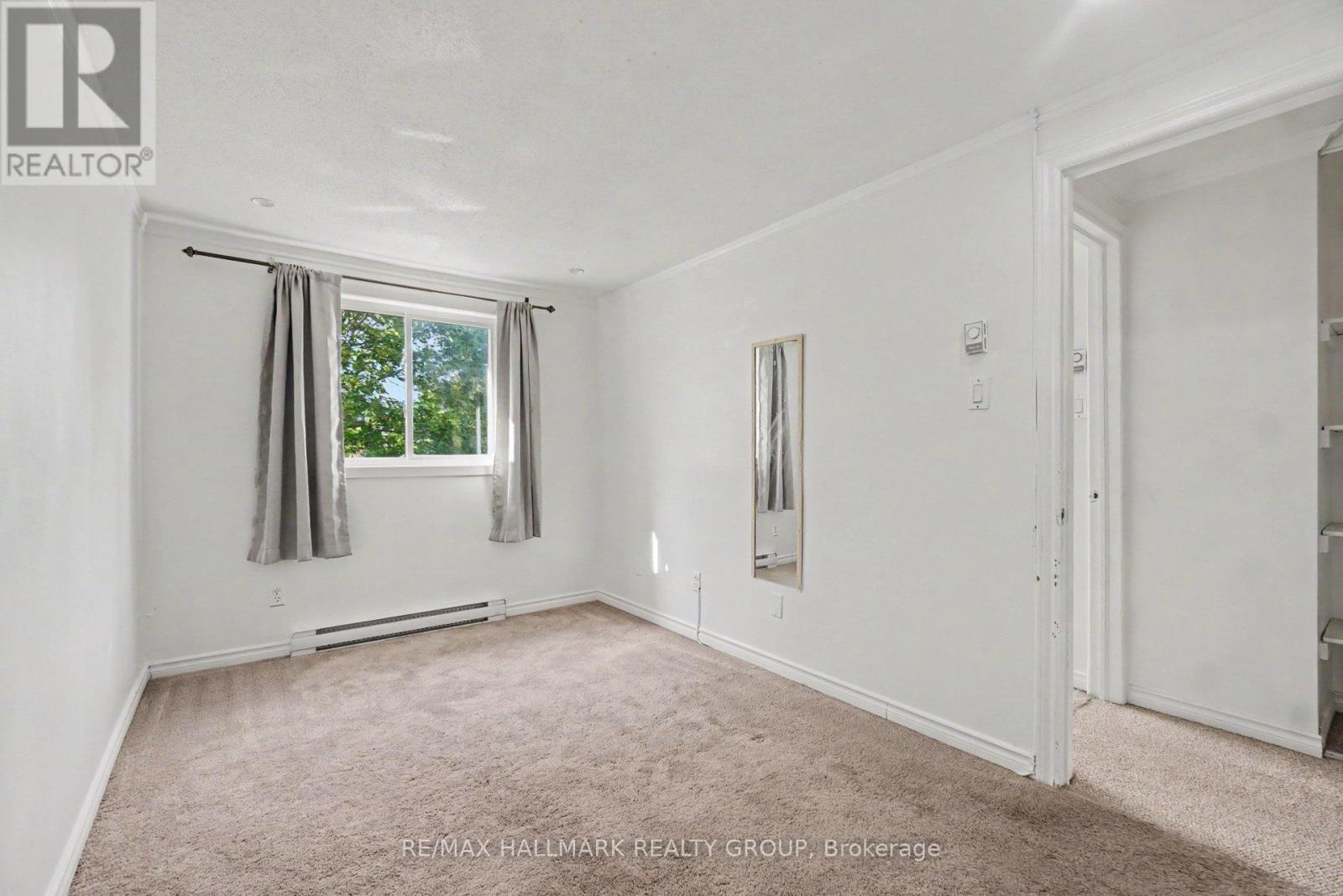 #101 3045 OLYMPIC WAY - 22
