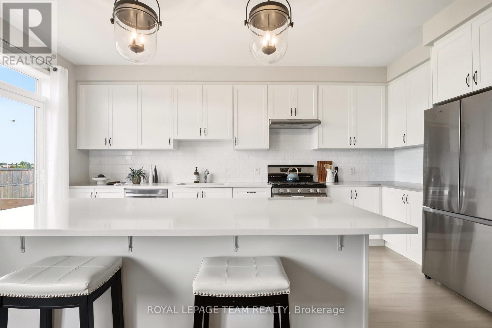 184 ROBERT PERRY STREET - Image 12