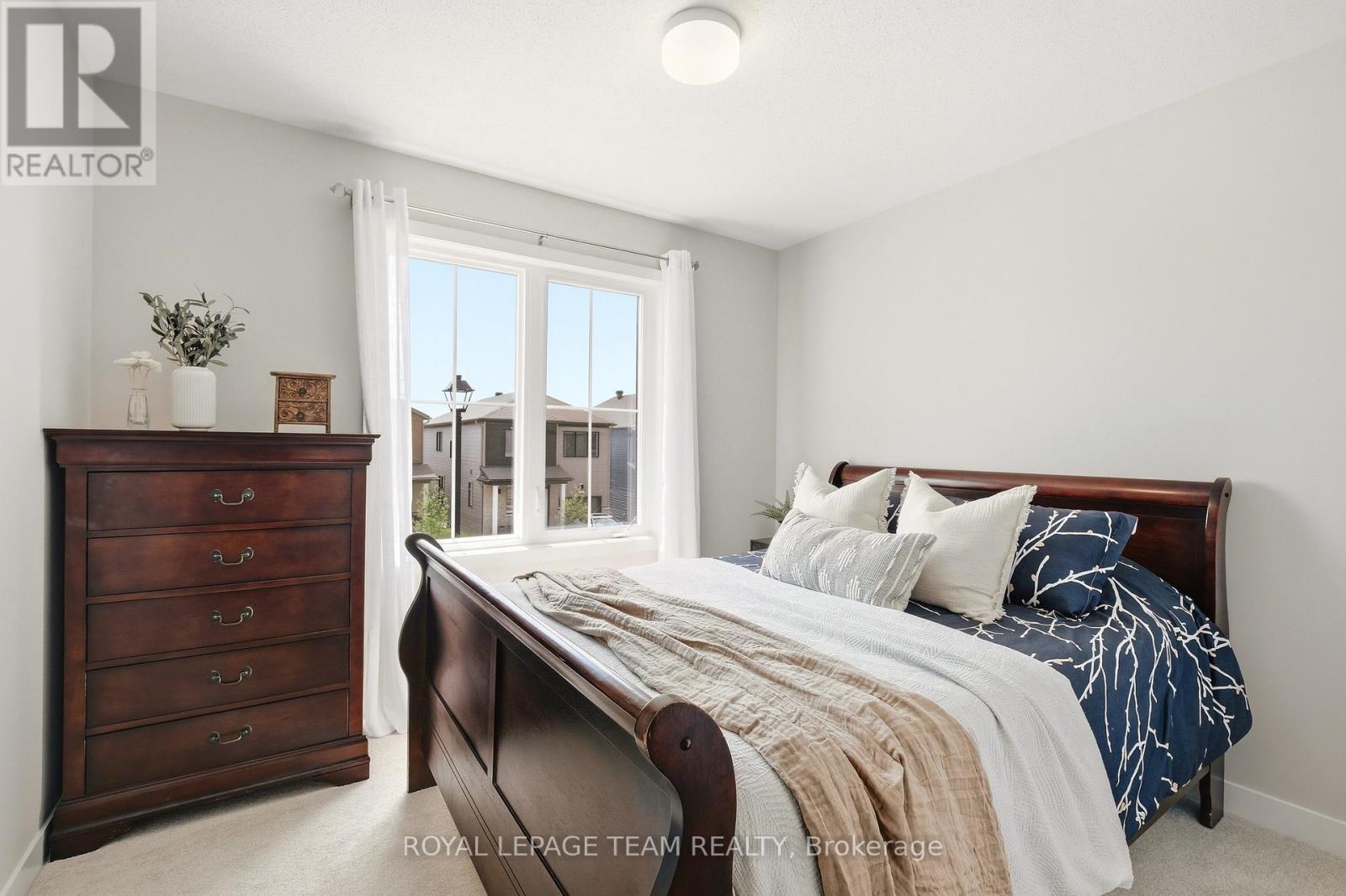 184 ROBERT PERRY STREET - Image 27