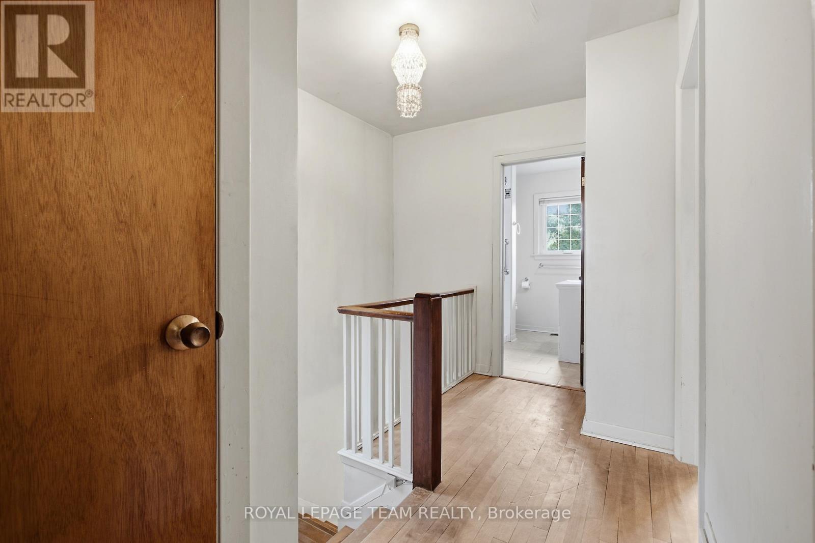 1020 RIDDELL AVENUE S - 15