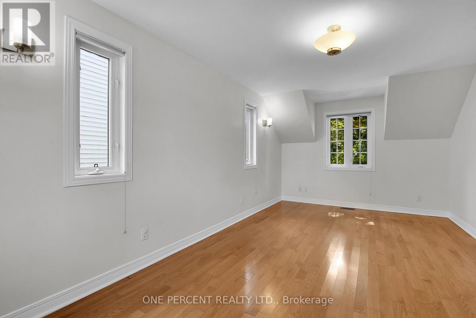 6 Bed, 2 Bath House for Sale in Ottawa – 705 PARKDALE AVENUE, Ottawa – MLS# X13525992 - Image 19