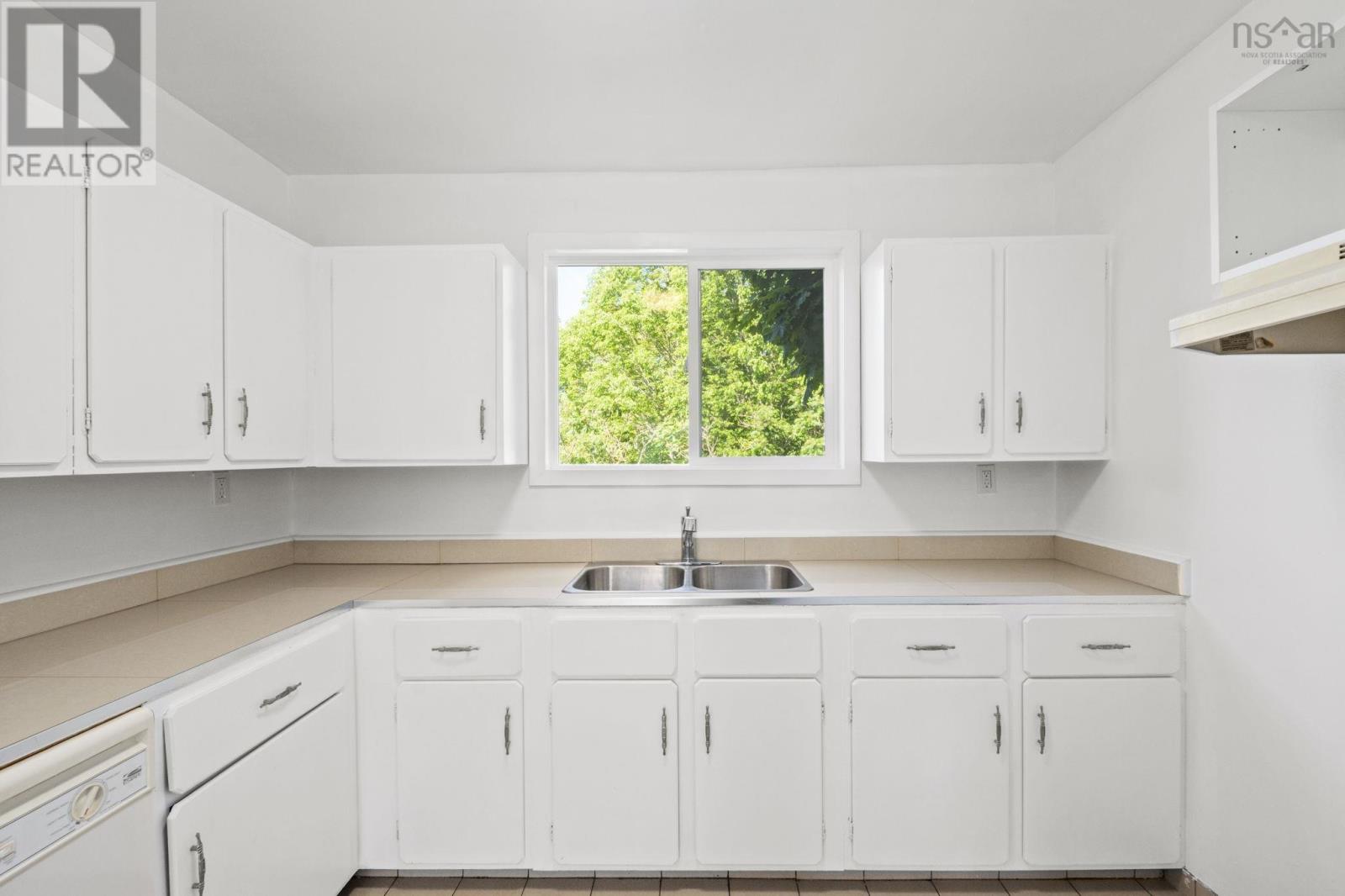 3 Ruben Court - 11