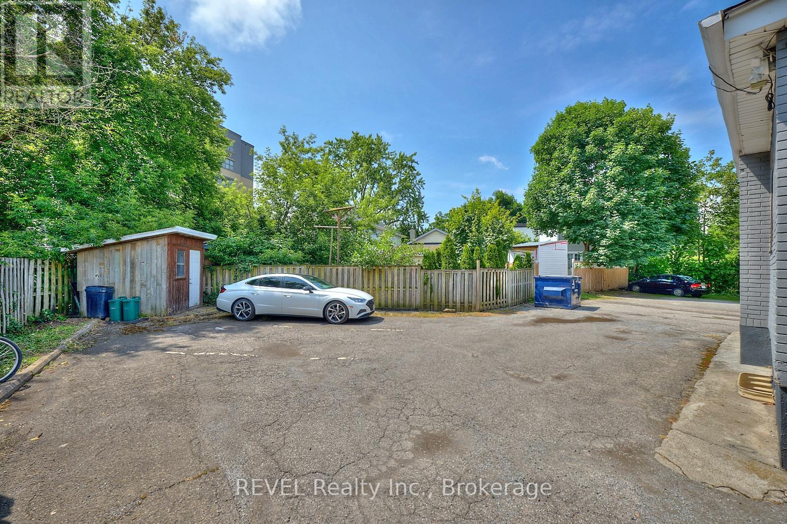 50 WELLAND AVENUE - 15