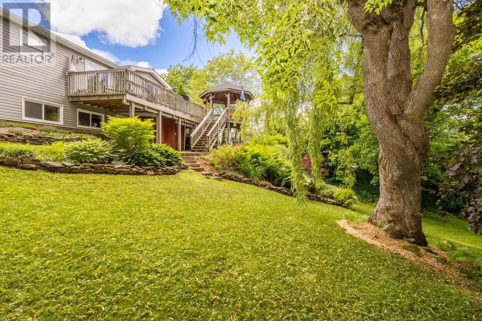 15 Grandview Drive - 34