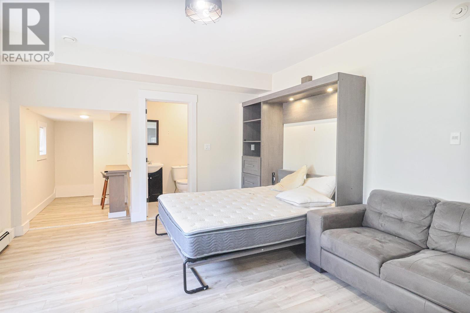 55 Longworth Avenue - 9