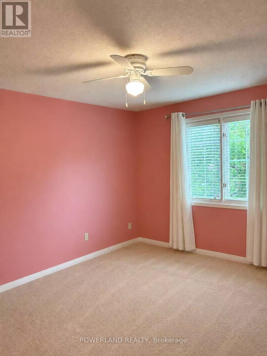 816 HOLLANDER ROAD - 26