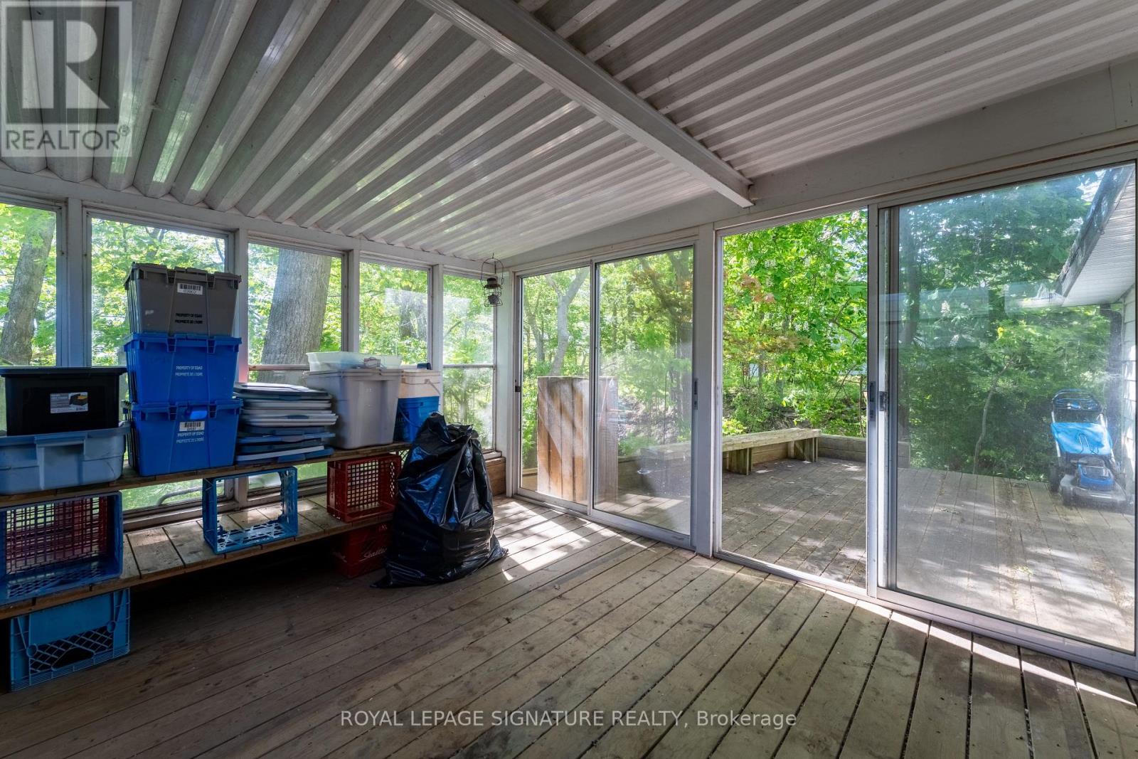 429 ROUGE HILLS DRIVE - 24