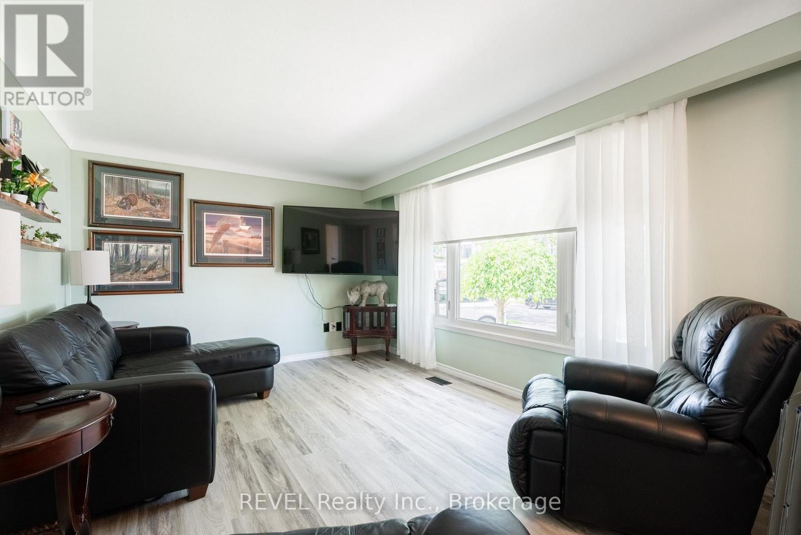 8257 POST ROAD - 16