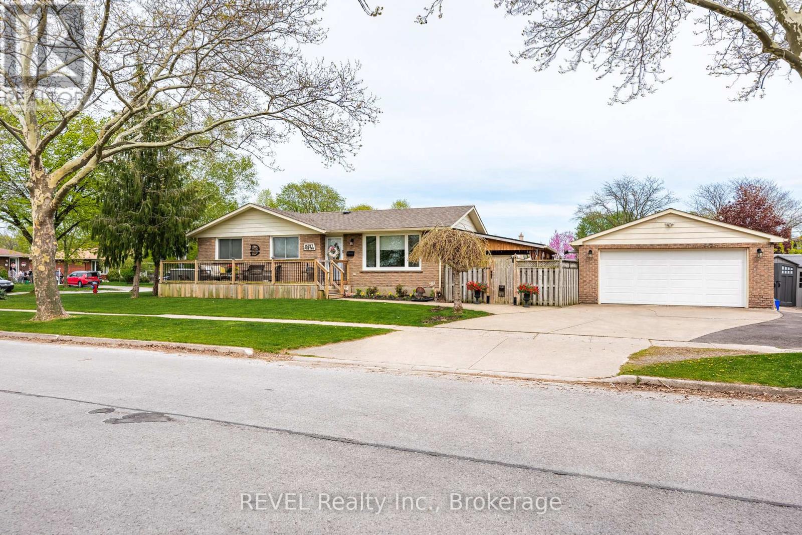 8257 POST ROAD - 1