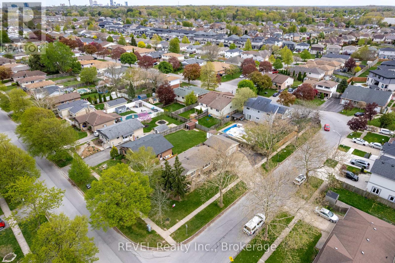 8257 POST ROAD - 39