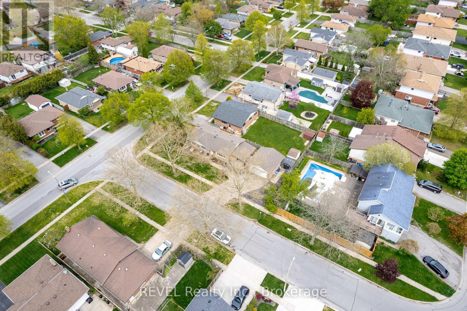 8257 POST ROAD - 38