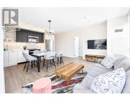 1009 - 2300 St. Clair Avenue W, Toronto, ON M6N0B3 Photo 10