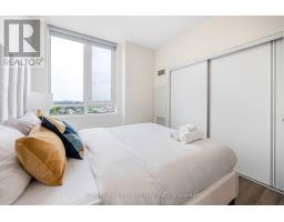 1009 - 2300 St. Clair Avenue W, Toronto, ON M6N0B3 Photo 25