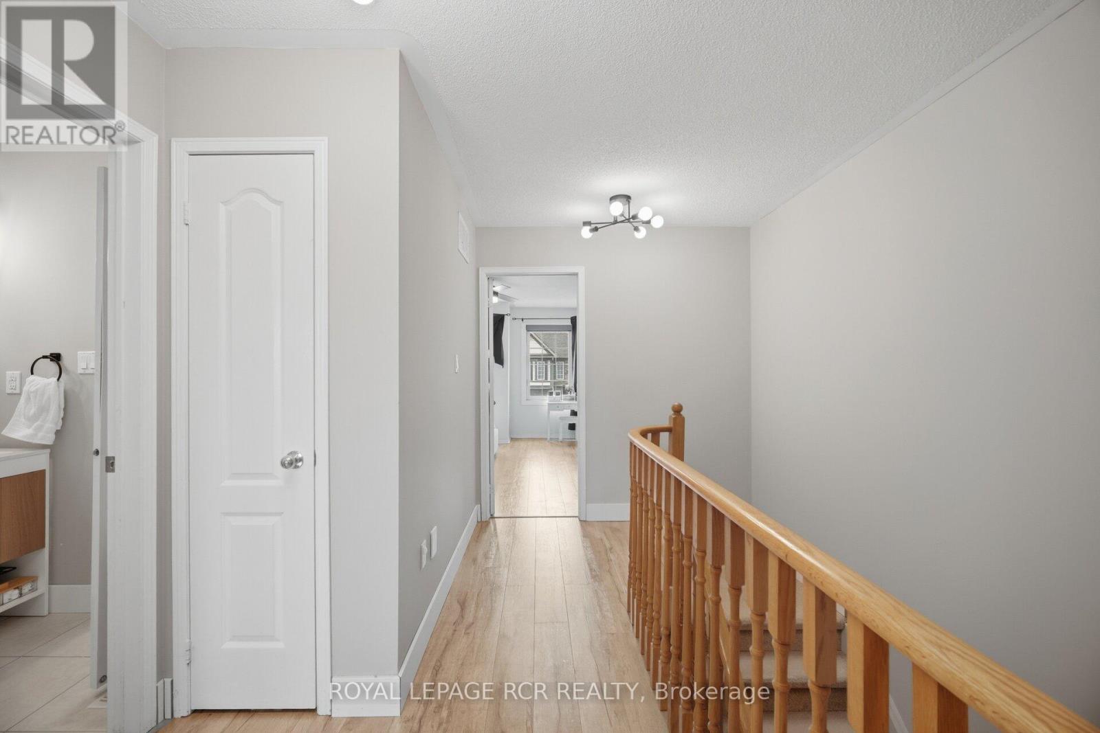 31 ALDERBROOK PLACE - 10