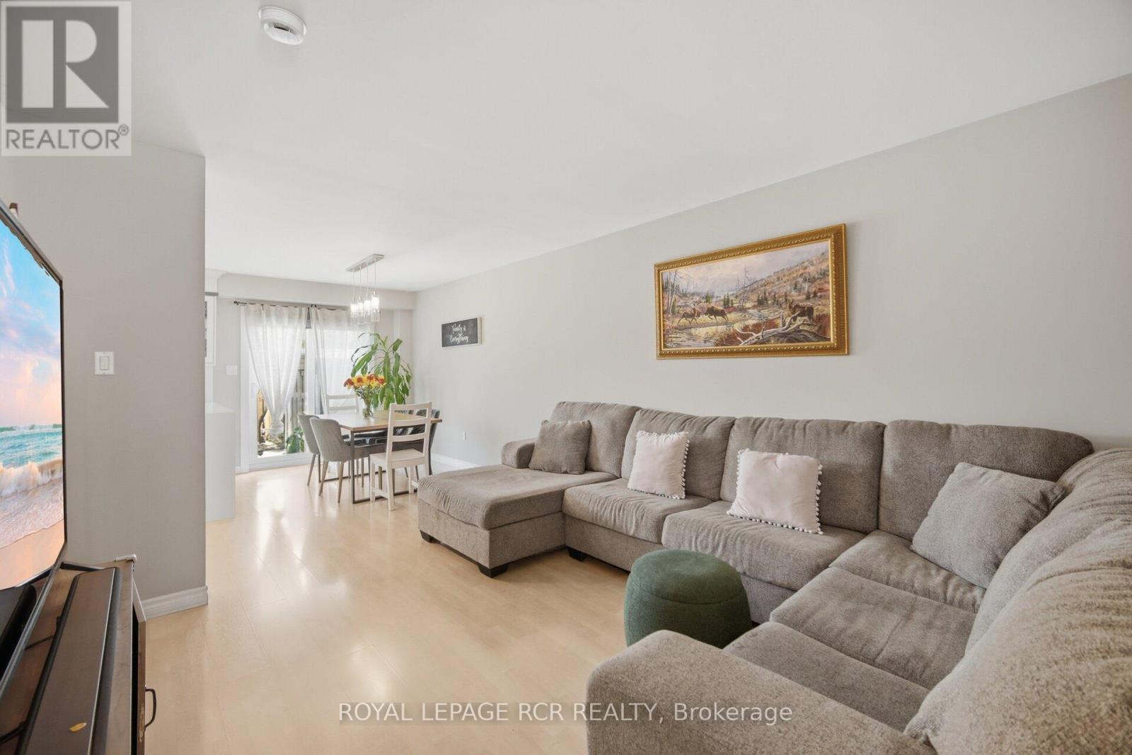 31 ALDERBROOK PLACE - 2