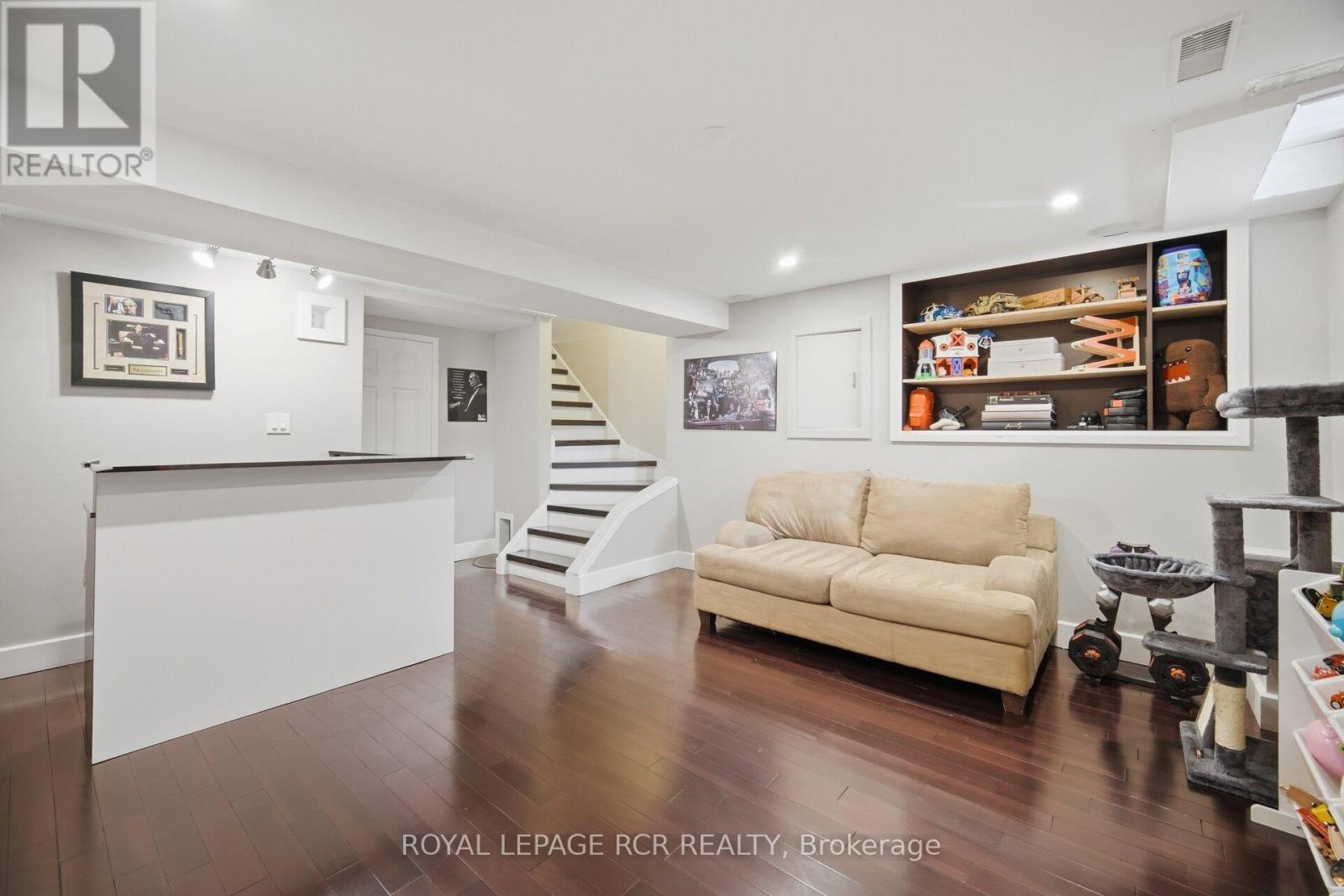 31 ALDERBROOK PLACE - 23
