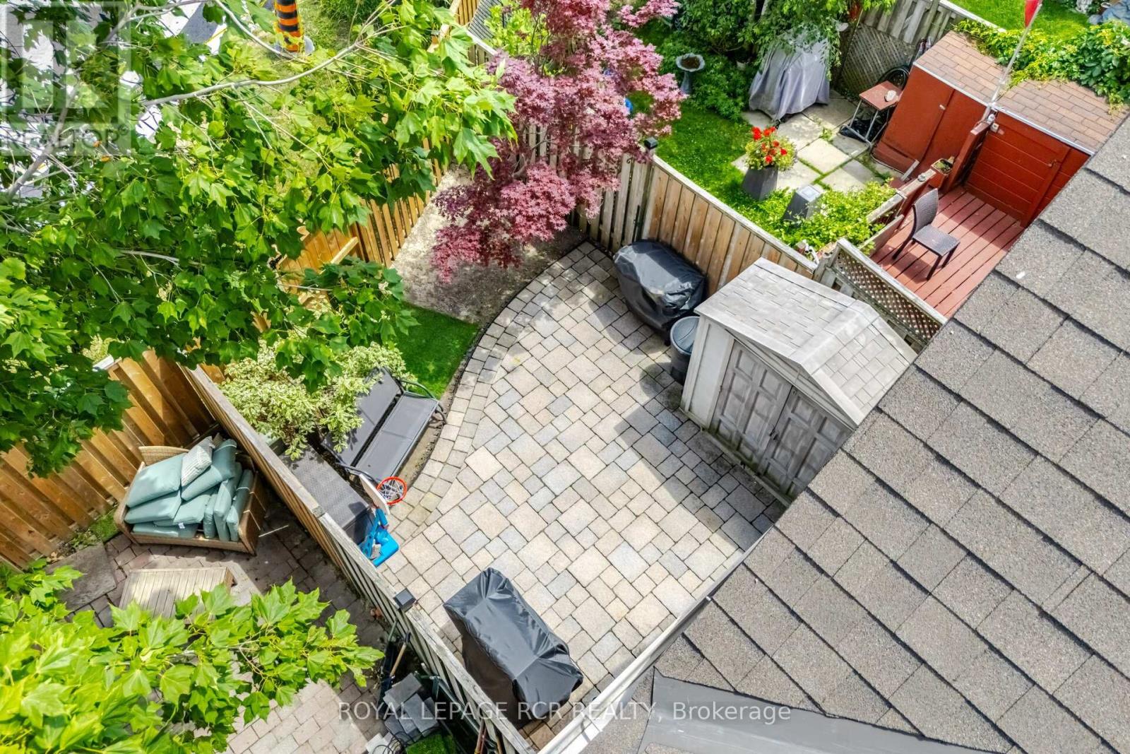 31 ALDERBROOK PLACE - 28