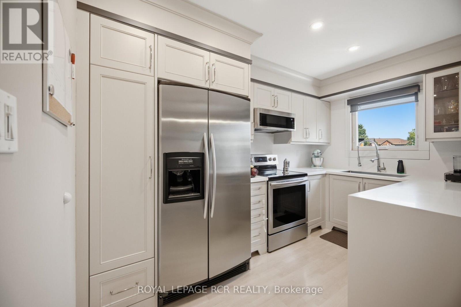 31 ALDERBROOK PLACE - 7