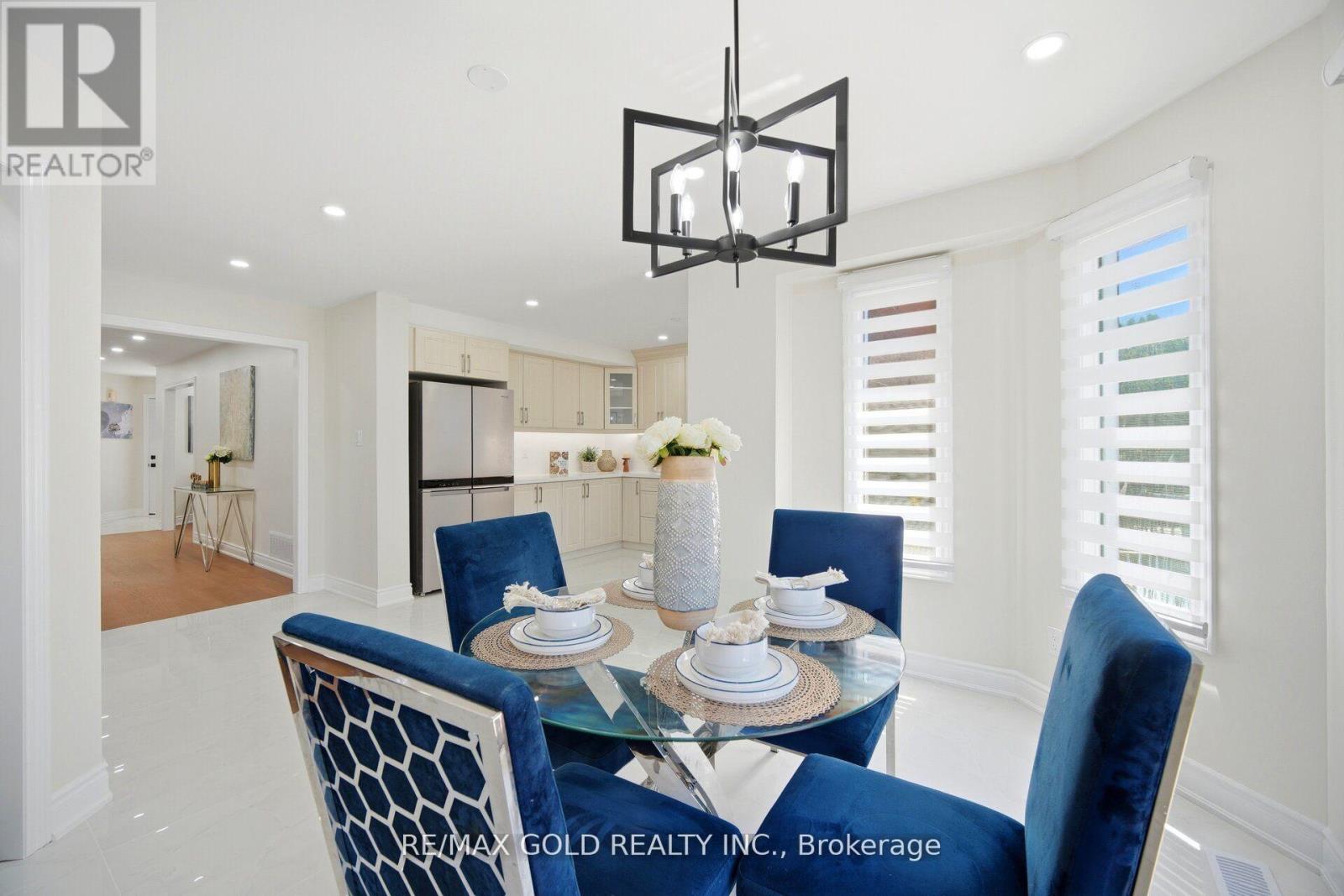 37 LORD SIMCOE DRIVE - 19